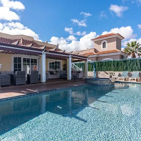 Comfortable Family House With Pool And Jacuzzi Costa De Antigua Buitenkant foto